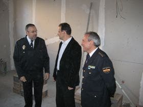 Vadillo visita las obras de la comisaría de la Policía Nacional