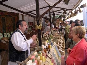 Mañana abre sus puertas el Mercado de la Edad Media de Tordesillas, que espera 35.000 visitantes