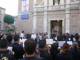 Cientos de medinenses participaron en la procesión de la Virgen del Carmen