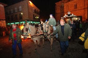 Nava del Rey celebra el martes la «Bajada» de la Virgen de «Los Pegotes»