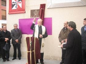 Carlos Amigo Vallejo inauguró el Centro Cultural San Vicente Ferrer de Medina del Campo