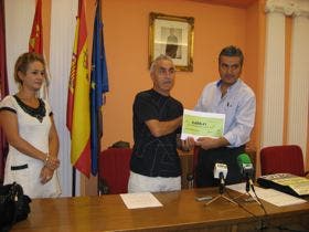 El Club Deportivo Medinense hace entrega de más de 3.600 euros a las Escuelas Deportivas