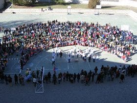 Los alumnos del colegio San José celebraron esta mañana el «Día de la Paz»