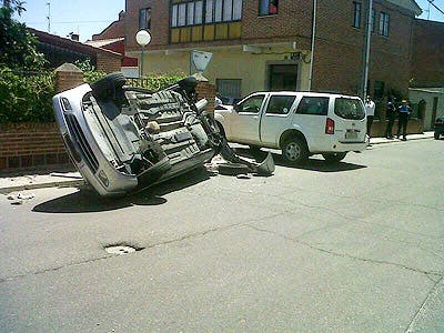 Medina del Campo: Un aparatoso accidente se salda con un herido leve