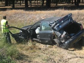 Un accidente en la VP-8904 se salda con una persona herida