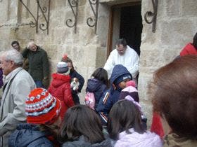 Nava del Rey: Hasta los peces recibirán el agua bendita el día de San Antón