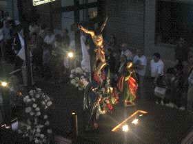 Medina del Campo: La Procesión del Silencio, la de mayor presencia de «Crucificados» renacentistas de España