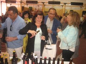 Medina del Campo: La regidora López inauguró la Feria de la Cerveza