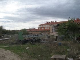 La espadaña de la capilla del Hospital Simón Ruiz, derruída