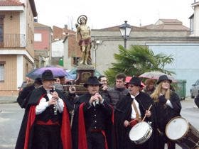 El Carpio arranca las fiestas de San Sebastian a golpe de campeonatos de los Juegos Escolares de la Diputación