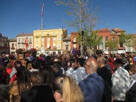 La Procesión de Resurrección cerró los actos de la Semana Santa de Medina del Campo