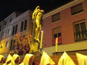 Medina del Campo: La imagen de «Cristo en su mayor desamparo» procesiona por primera vez en la Semana Santa