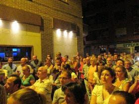 Medina del Campo: Las chirigotas de Cádiz triunfaron en el Bar «La Luna»