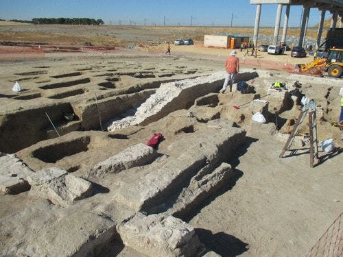 Medina del Campo: El despoblado medieval del «Torrejón-La Golosa», al aire libre con motivo de las obras del AVE