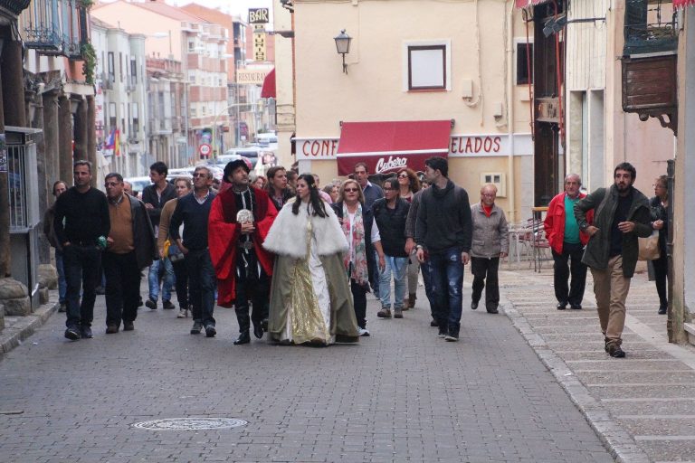 “Paseando Rioseco” ofrece este sábado una visita teatralizada a la ciudad de la mano de los Almirantes de Castilla