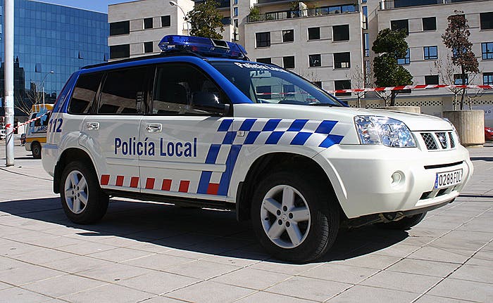 Una mujer, herida por arma blanca tras ser agredida por su pareja en una vivienda