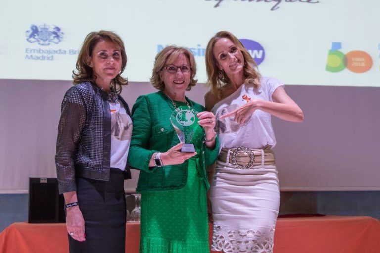 La medinense Sandra Ibarra asiste al homenaje a Florence Nightingale en el  Parlamento británico