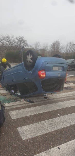 Las dos niñas de 7 y 10 años heridas en el accidente de la VA-20 son trasladadas al Hospital Universitario Río Hortega