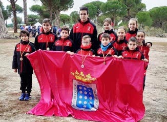 6 medallas para el Castillo de la Mota en el 3º Cross Escolar Aitor Gutierrez