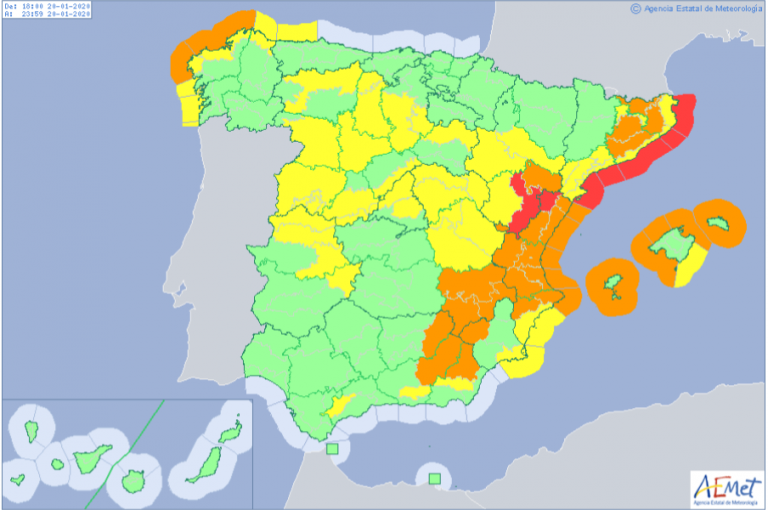 Continúan los avisos por rachas fuertes de viento y nevadas en Castilla y León