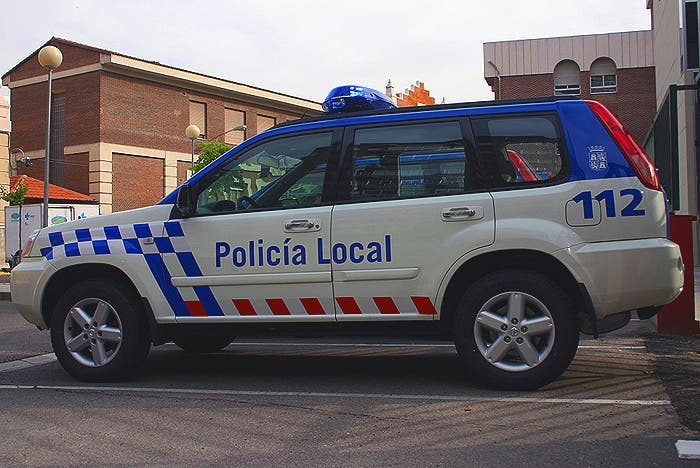 Medina del Campo: La Policía Local evita la celebración de una fiesta en una peña de la localidad