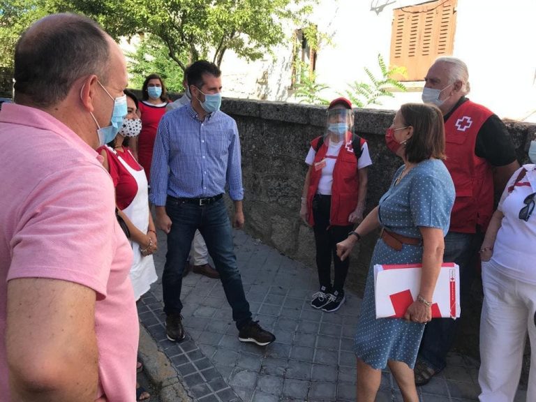 Tudanca advierte sobre los posibles efectos del cierre de consultorios locales en la detección de casos de covid