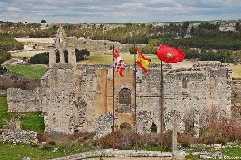 El monasterio de la Armedilla, en Cogeces del Monte, acoge el espectáculo de jazz – fusión ‘Piano Solo’,