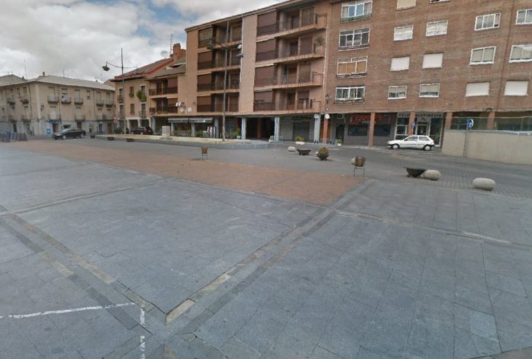 Medina del Campo: La Policía Nacional investiga el robo en un bar de la Plaza de Segovia