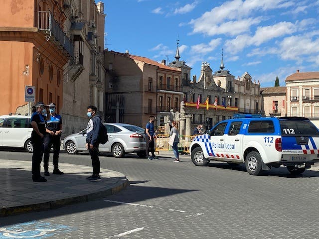 Amplio dispositivo de seguridad en las inmediaciones de la Plaza Mayor de Medina del Campo