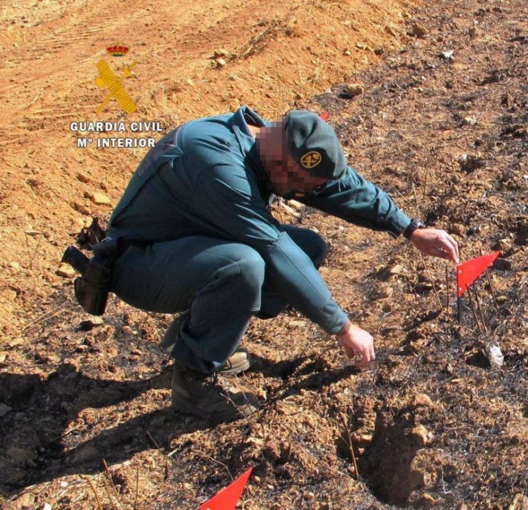 La Guardia Civil investiga a una persona como supuesta autora de un delito de incendio forestal en la localidad de Fermoselle