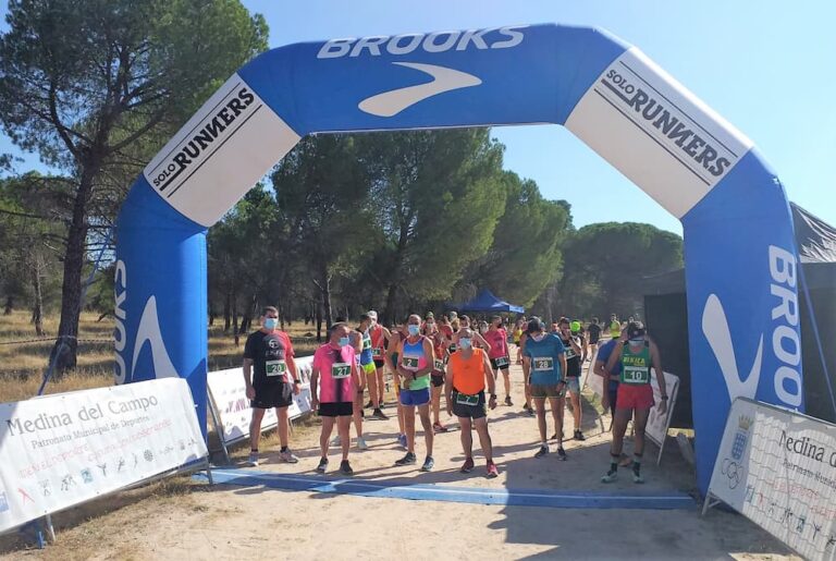 La ‘Carrera del Chucho’ congrega a 87 corredores en Medina del Campo