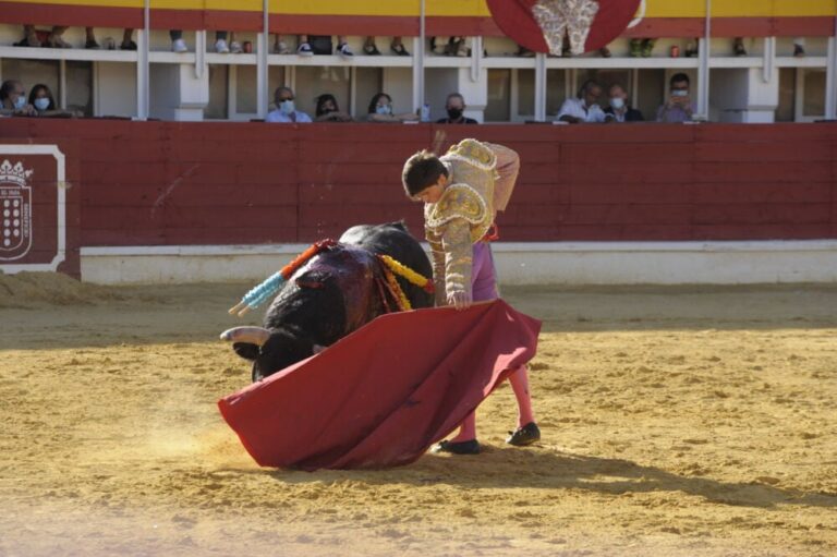 Sergio Rodríguez, Antonio Grande y Manuel Diosleguarde, en la final del Circuito de Novilladas de Castilla y León