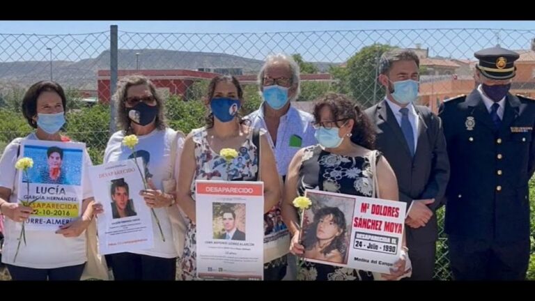 La medinense María Dolores Sánchez, presente en el paseo de los desaparecidos de Albudeite