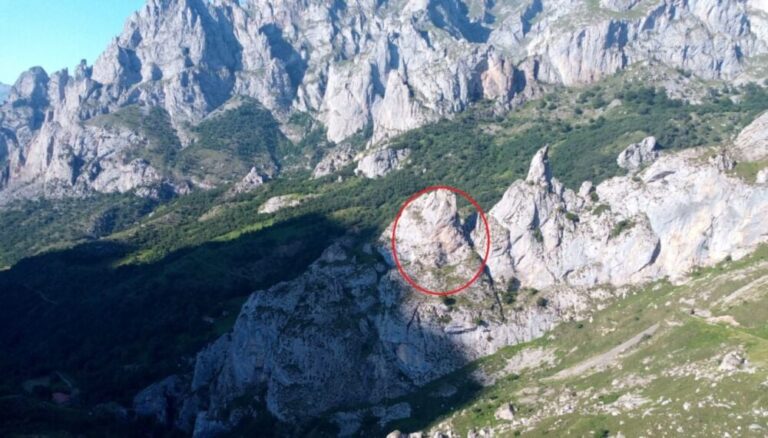 Rescatado un montañero de 83 años que ha sufrido una caída en la vía ferrata de Valdeón, en Cordiñanes (León)