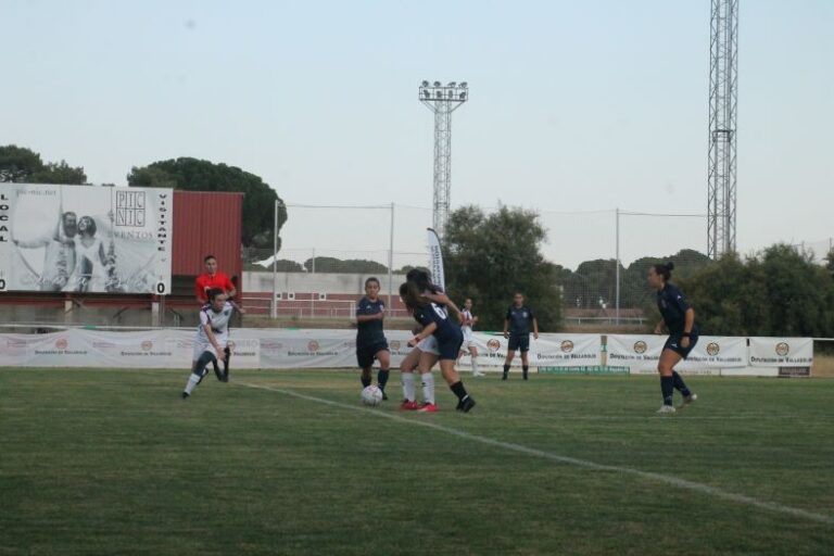 El CD Medinense Femenino cae ante Unionistas en un partido marcado por la polémica