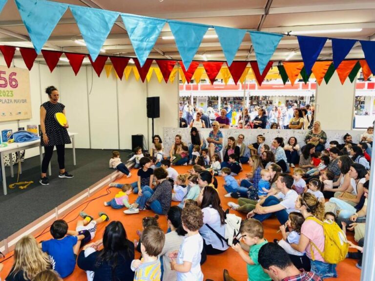 Narradores e ilustradores nacionales enriquecen la programación infantil de la Feria del Libro de Valladolid