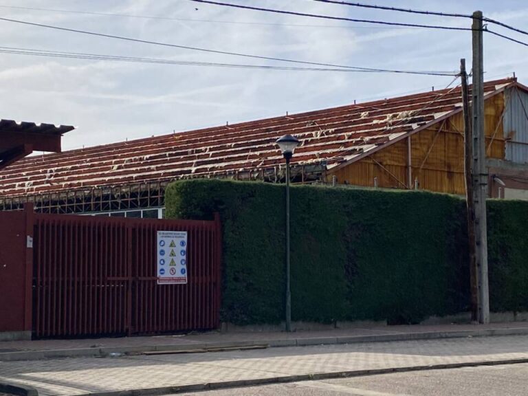 En camino la tercera y última fase de remodelación de la piscina cubierta de Medina del Campo