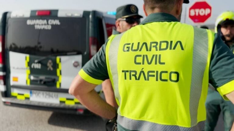 La Guardia Civil Investiga a un conductor de vehículo articulado por septuplicar la tasa de alcoholemia permitida