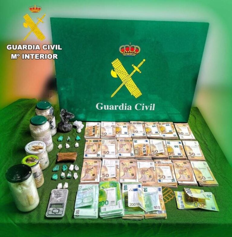 La Guardia Civil evita la distribución de cocaína en la Comarca de La Moraña