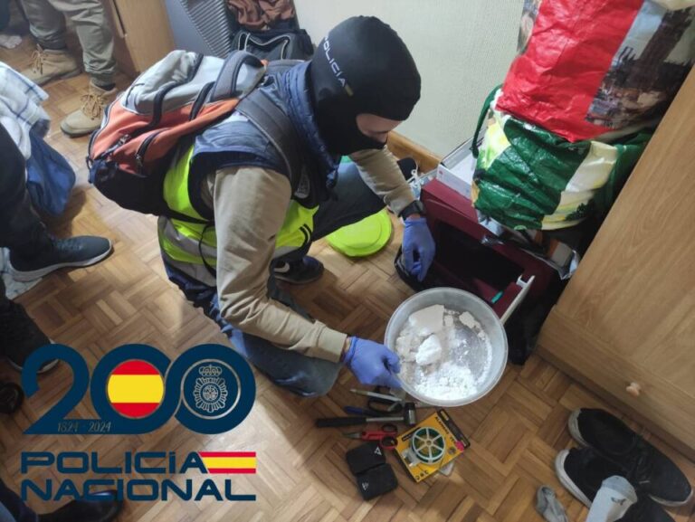 La Policía Nacional detiene a tres narcotraficantes en Burgos e incauta 600 gramos de cocaína y un arma de fuego