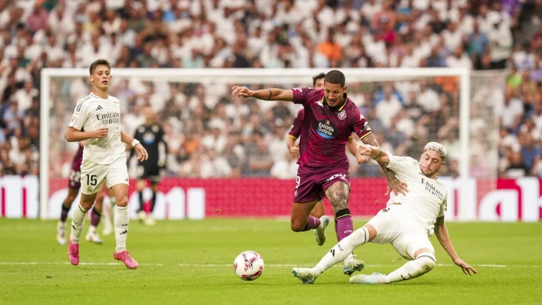 El Real Valladolid cae 3-0 ante el Real Madrid en el Bernabéu