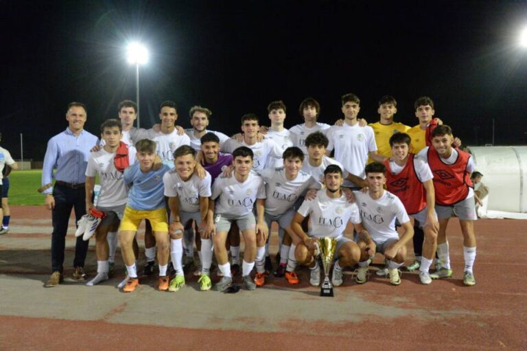 El Salamanca B se lleva la victoria en el primer partido del Trofeo Villa de Ferias