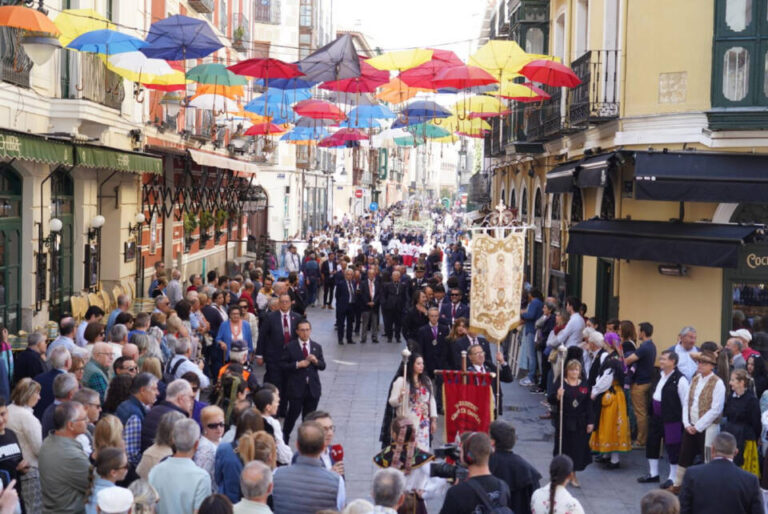 Valladolid celebra con devoción la festividad de la Virgen de San Lorenzo