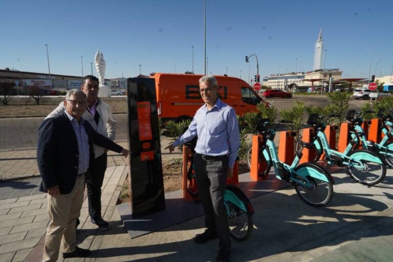 BIKI inaugura estación en la planta de Michelin para mejorar la movilidad laboral en Valladolid