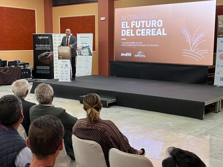 La Junta impulsa la incorporación de jóvenes al sector agrario para garantizar el futuro de las explotaciones cerealistas