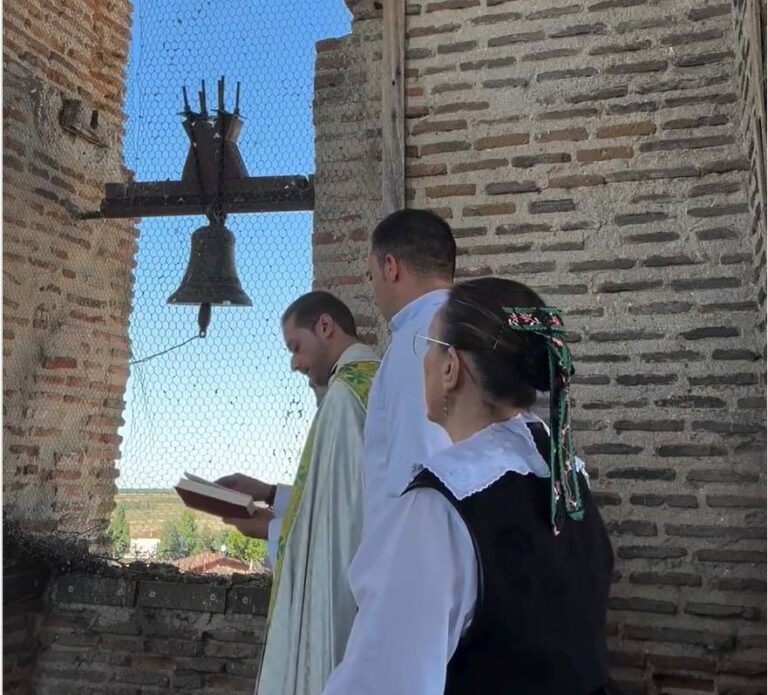 Inauguran el “Campanin Estrella” en honor a la Virgen de la Estrella en Pozal de Gallinas