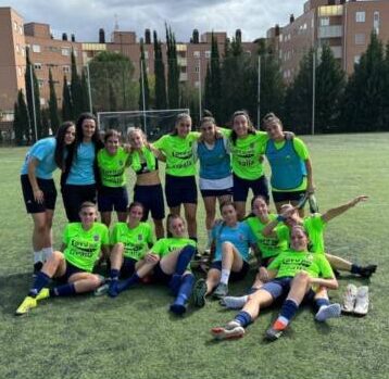 El Club Deportivo Medinense Femenino cae ante el Ribera Atlético en un intenso debut de liga