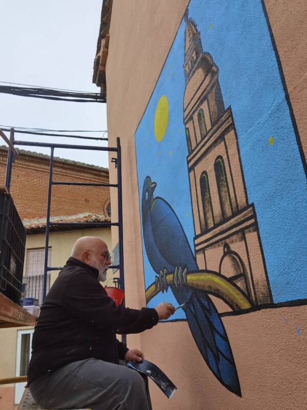 Nava del Rey ya cuenta con seis murales de aves del proyecto «MURAVES»