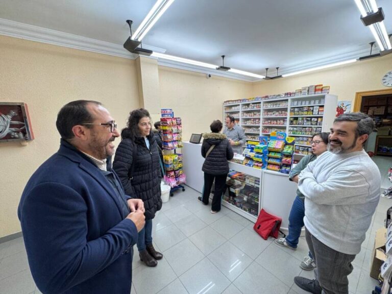 Tordesillas revitaliza la calle Santa María con la apertura de nuevos comercios