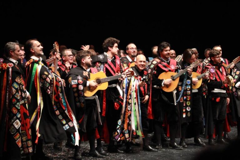 El Certamen de Tunas cautiva a Medina del Campo